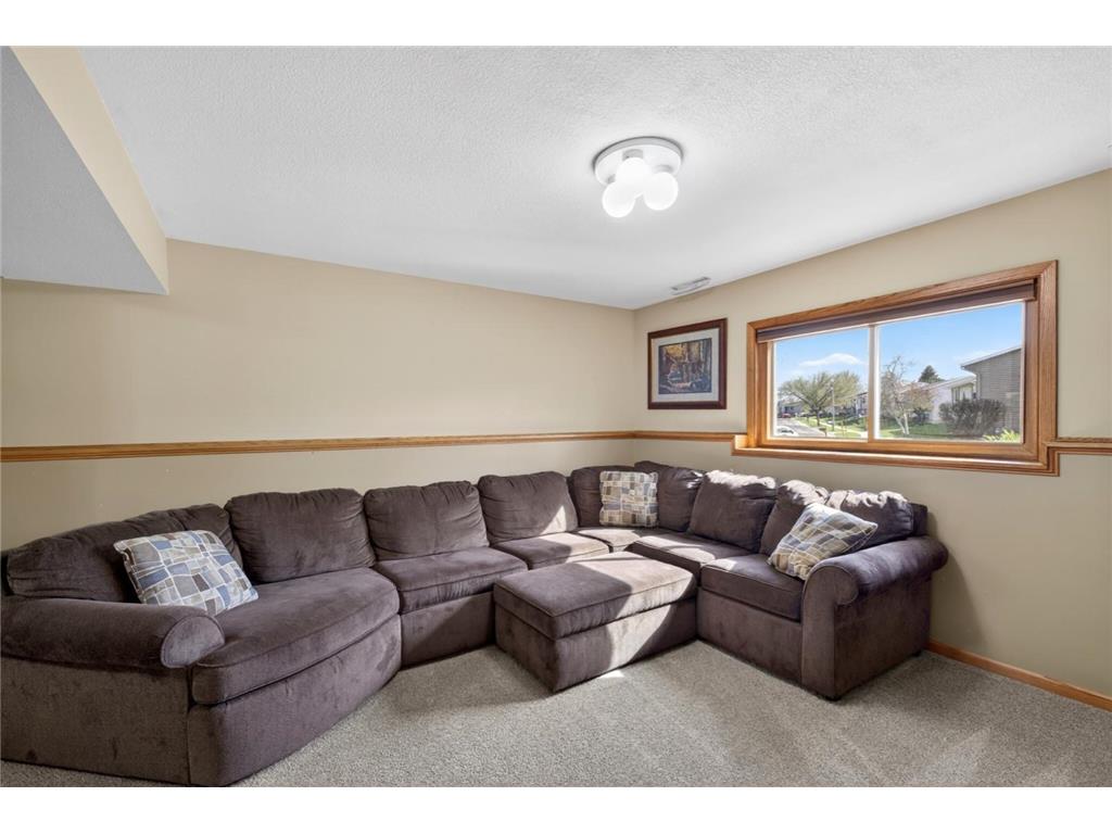 4415 Valley Drive NW Rochester MN 55901 7058612 image18