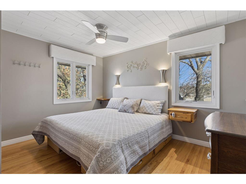 4415 Victoria Street N Shoreview MN 55126 7064650 image21