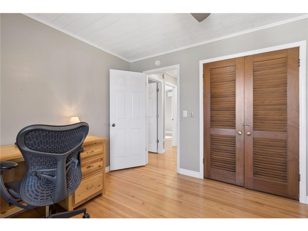 4415 Victoria Street N Shoreview MN 55126 7064650 image26