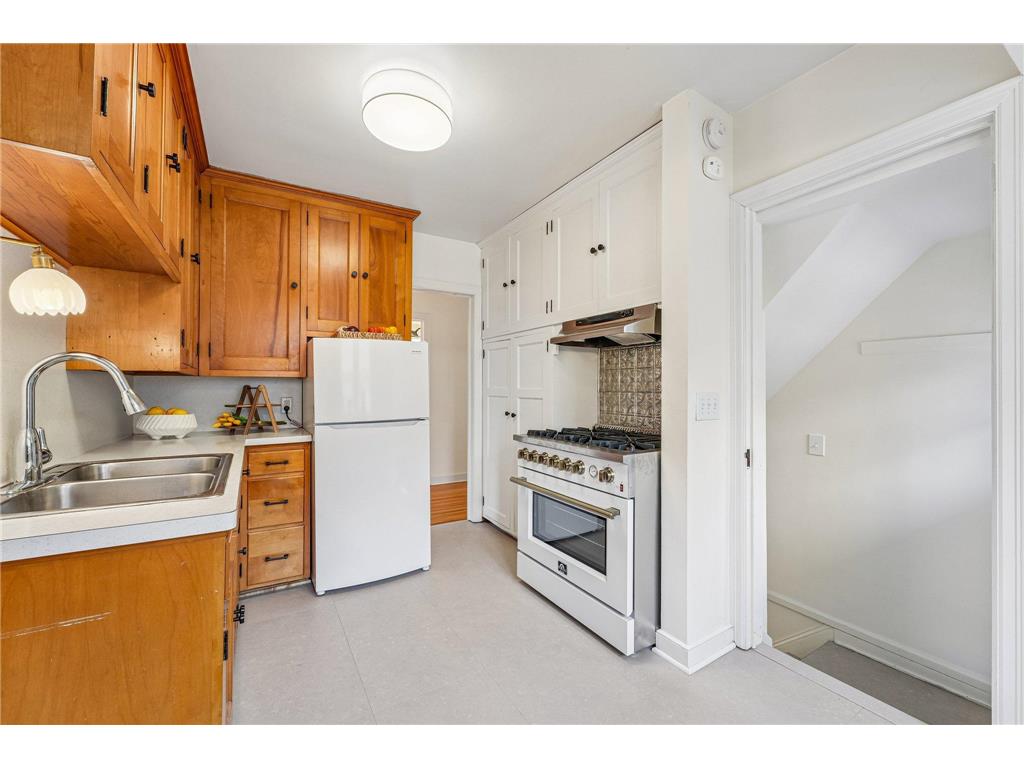 4416 Brookside Avenue Edina MN 55436 7076079 image9