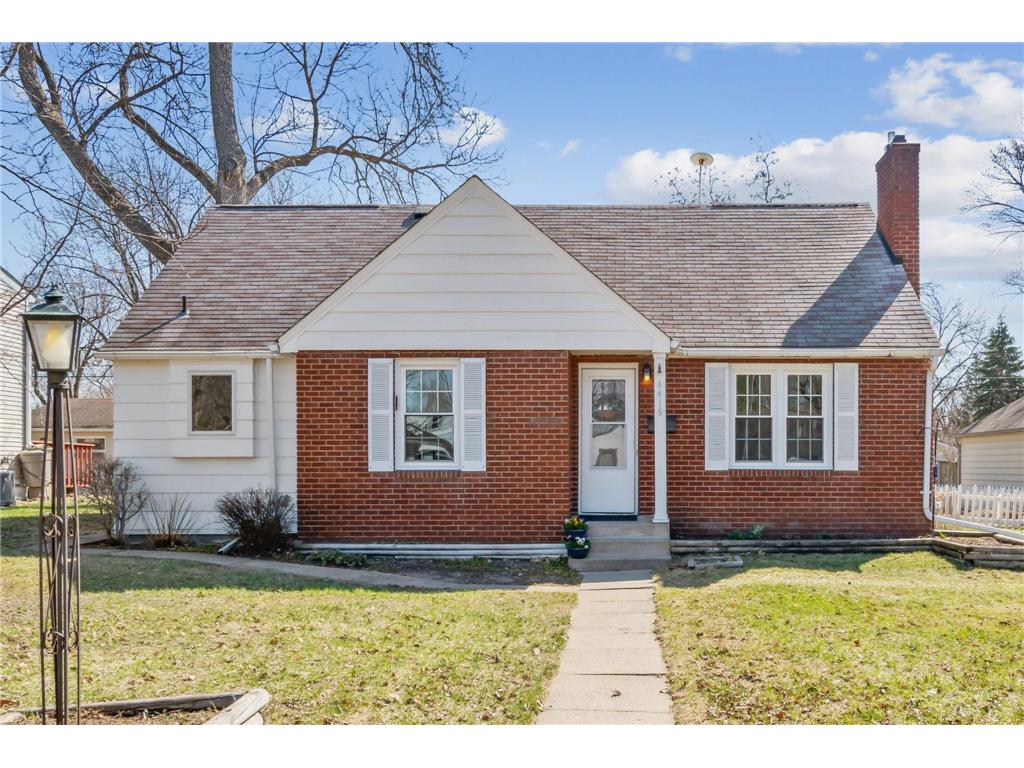 4416 Brunswick Avenue N Crystal MN 55422 6356562 image1