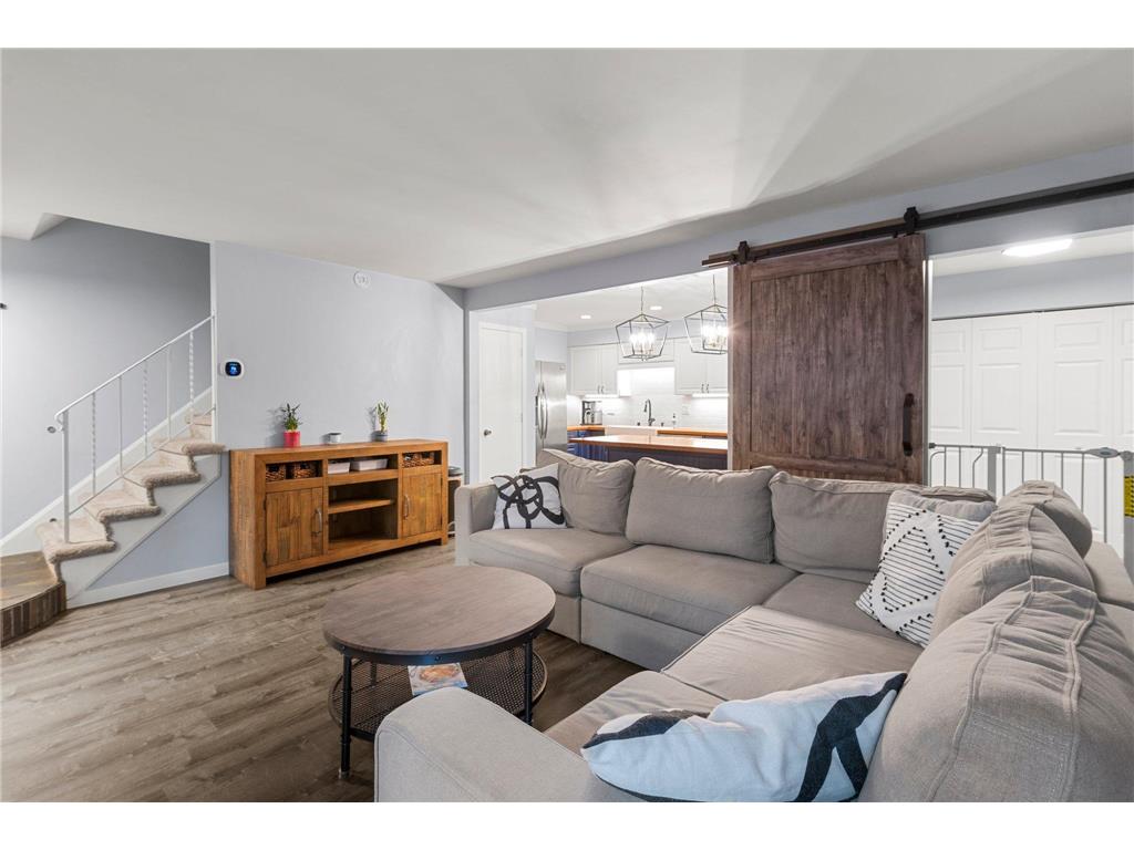 4417 Cedar Lake Road S Saint Louis Park MN 55416 6543332 image1