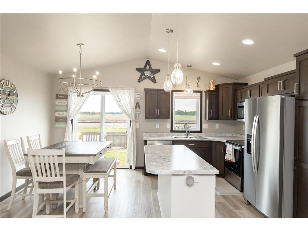 4418 19th Street S Moorhead MN 56560 7102924 image11
