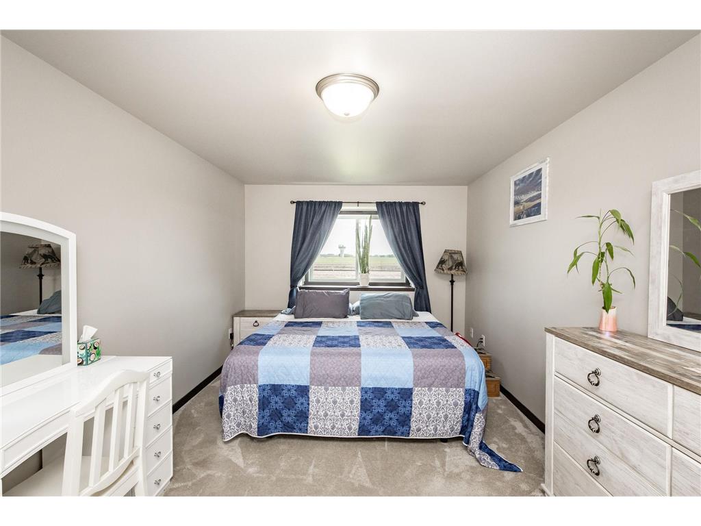 4418 19th Street S Moorhead MN 56560 7102924 image18