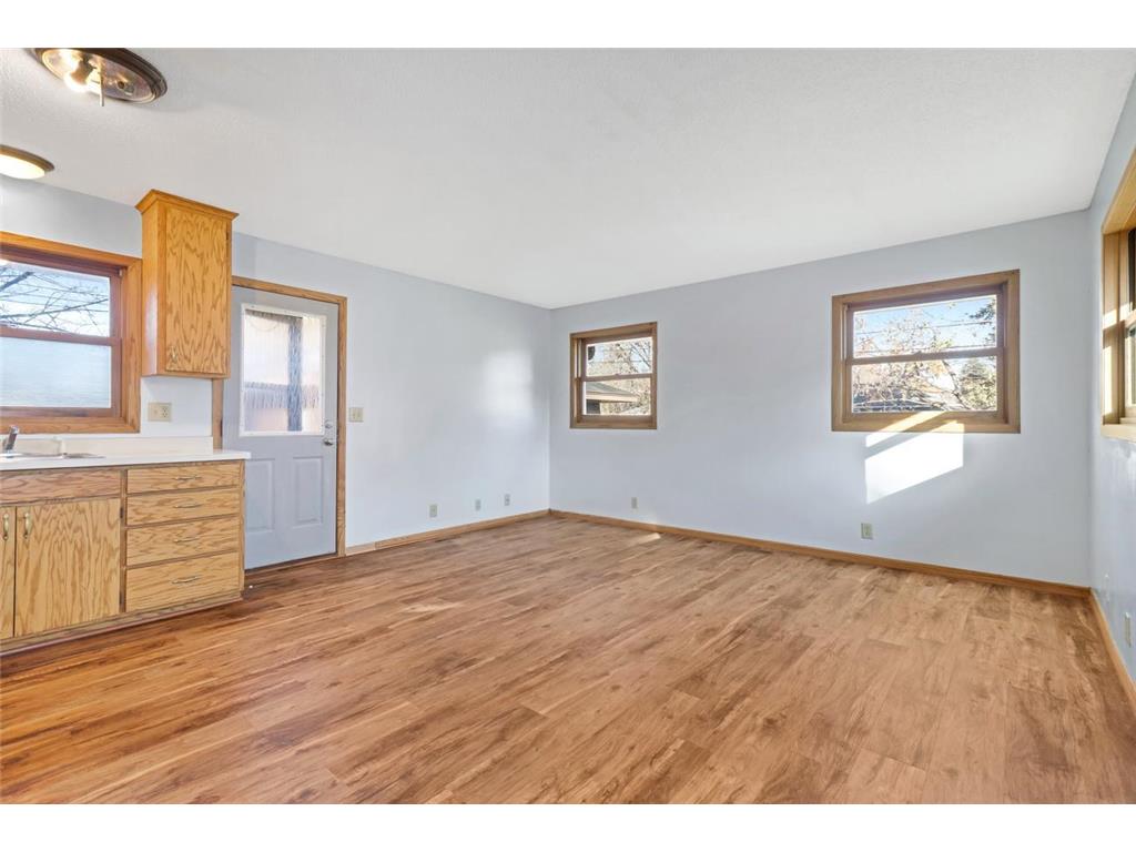 4418 65th Avenue N Brooklyn Center MN 55429 7085507 image11