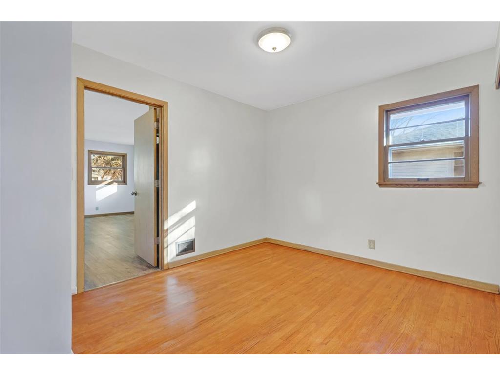 4418 65th Avenue N Brooklyn Center MN 55429 7085507 image13