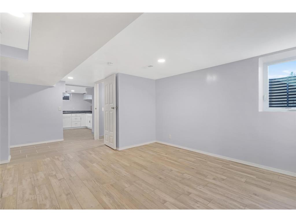 4418 65th Avenue N Brooklyn Center MN 55429 7085507 image17