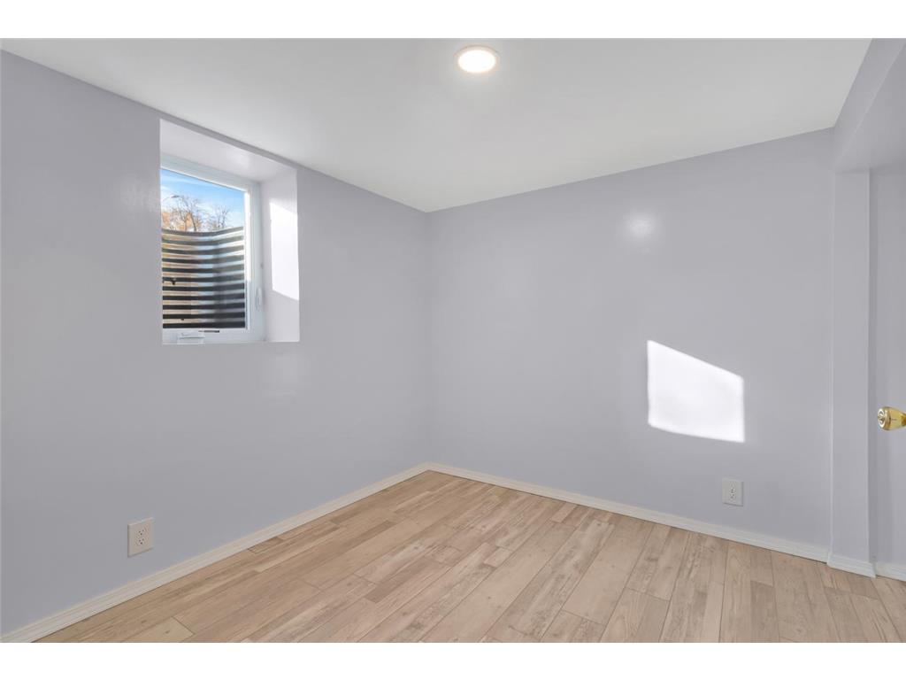 4418 65th Avenue N Brooklyn Center MN 55429 7085507 image23