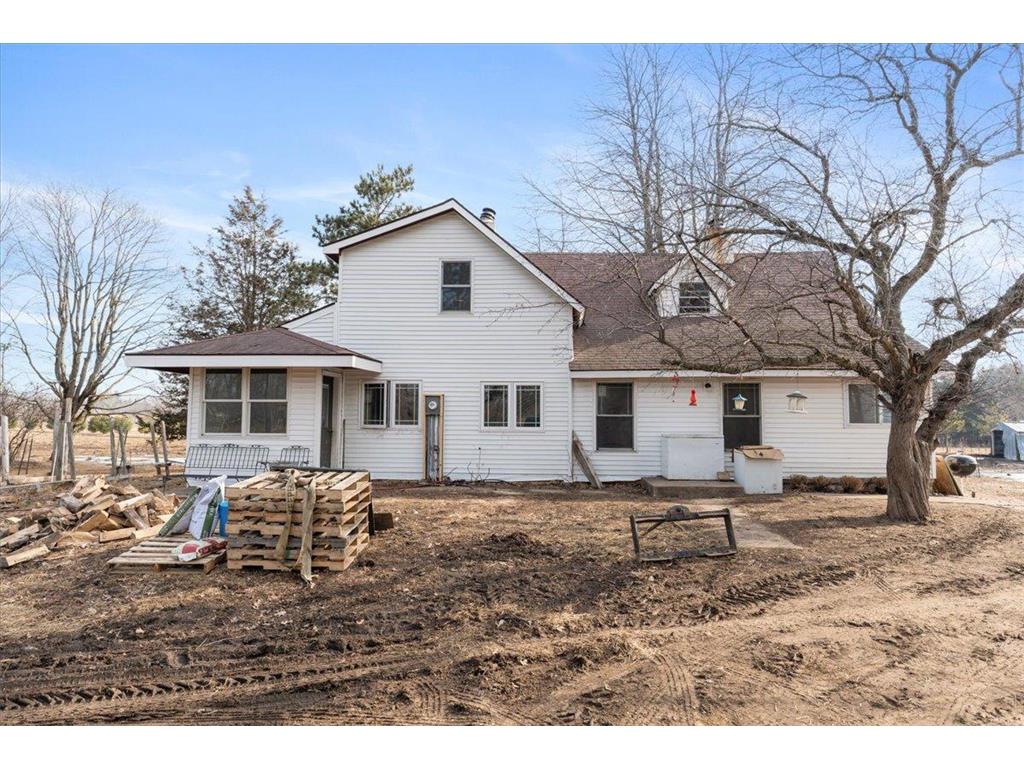 442 40th Avenue Clear Lake WI 54005 6683788 image1