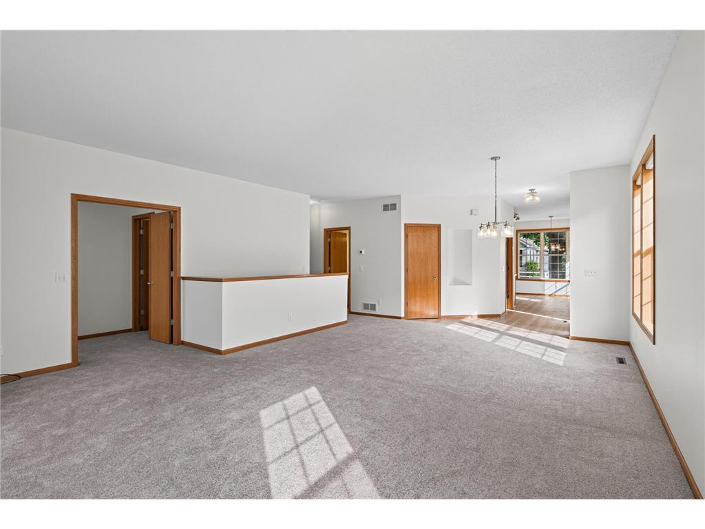 442 Meadowood Lane Burnsville MN 55337 7094293 image14