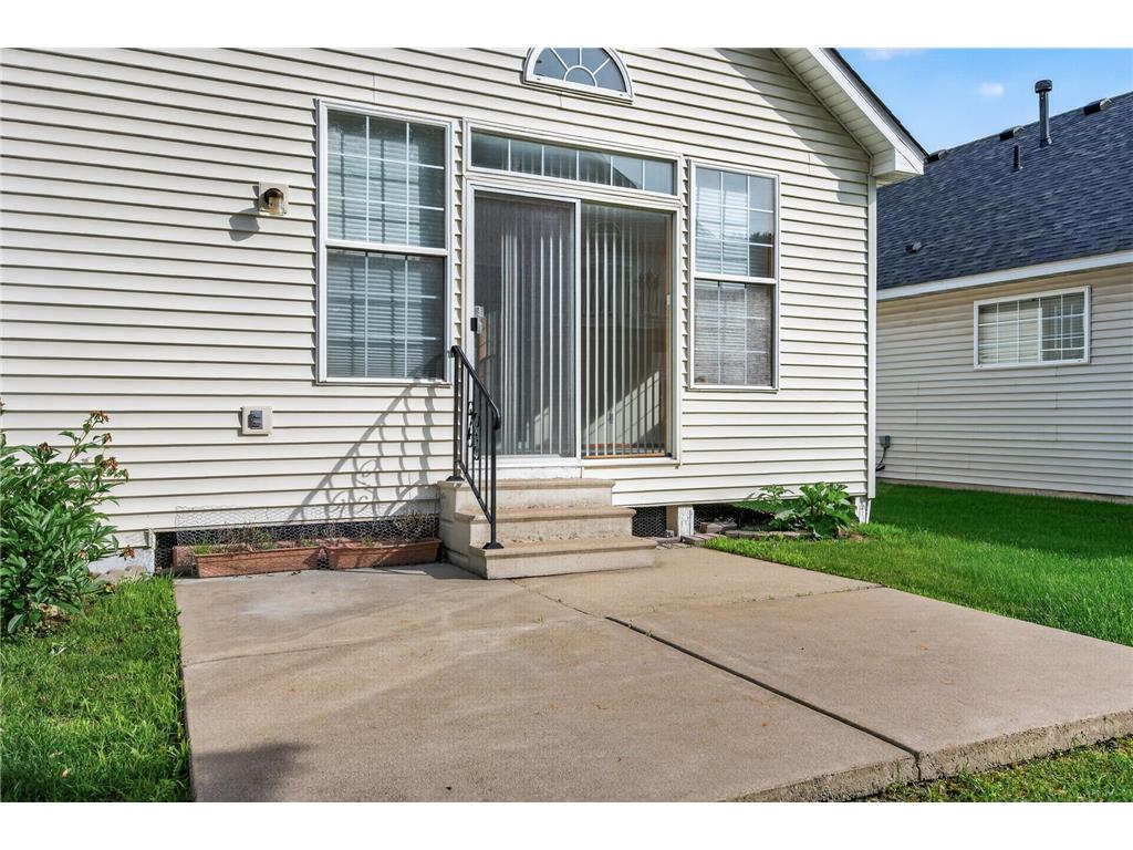 442 Meadowood Lane Burnsville MN 55337 7094293 image2