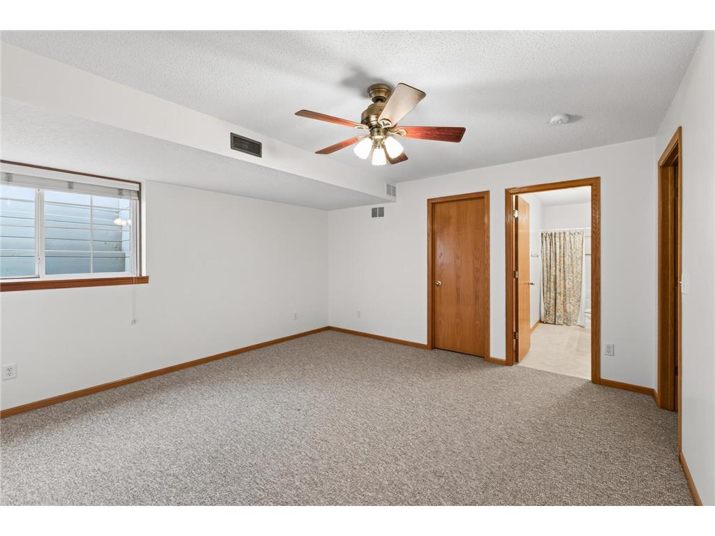 442 Meadowood Lane Burnsville MN 55337 7094293 image31