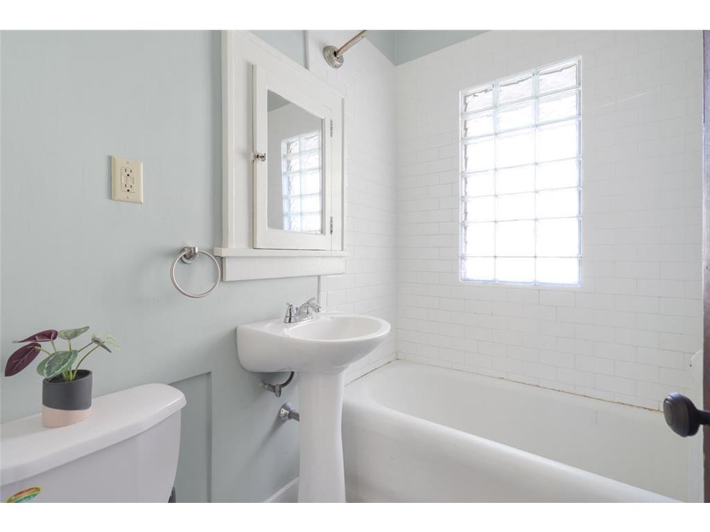 442 Pierce Street N Saint Paul MN 55104 6811083 image28