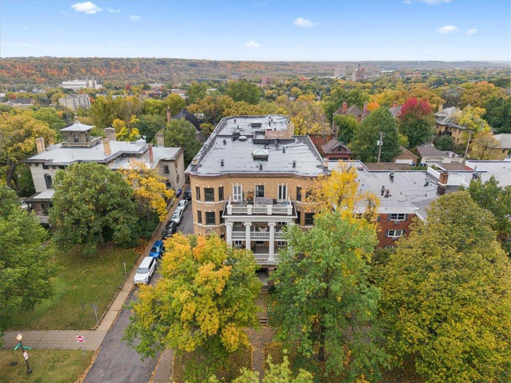 442 Summit Avenue #4 Saint Paul MN 55102 6807911 image2
