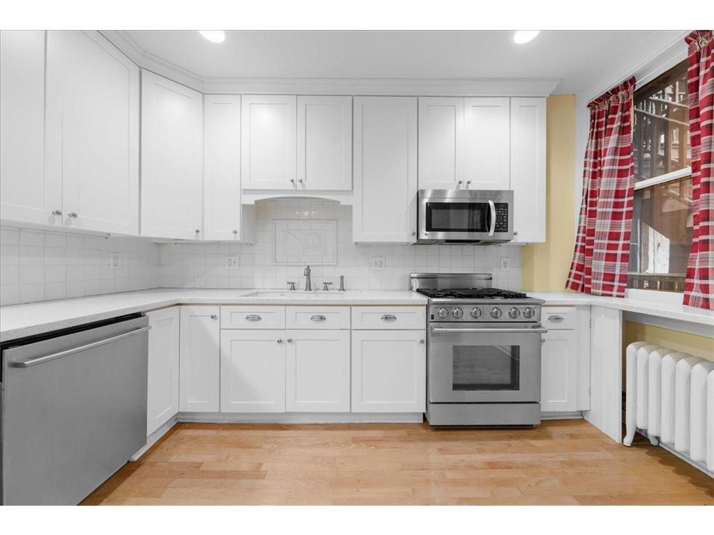 442 Summit Avenue #4 Saint Paul MN 55102 6807911 image20