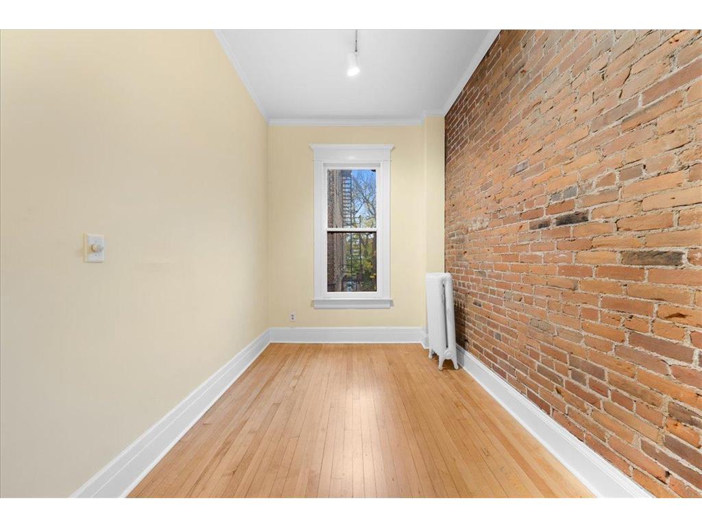 442 Summit Avenue #4 Saint Paul MN 55102 6807911 image23