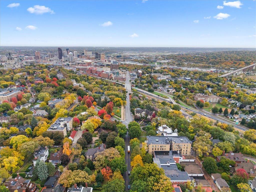 442 Summit Avenue #4 Saint Paul MN 55102 6807911 image28