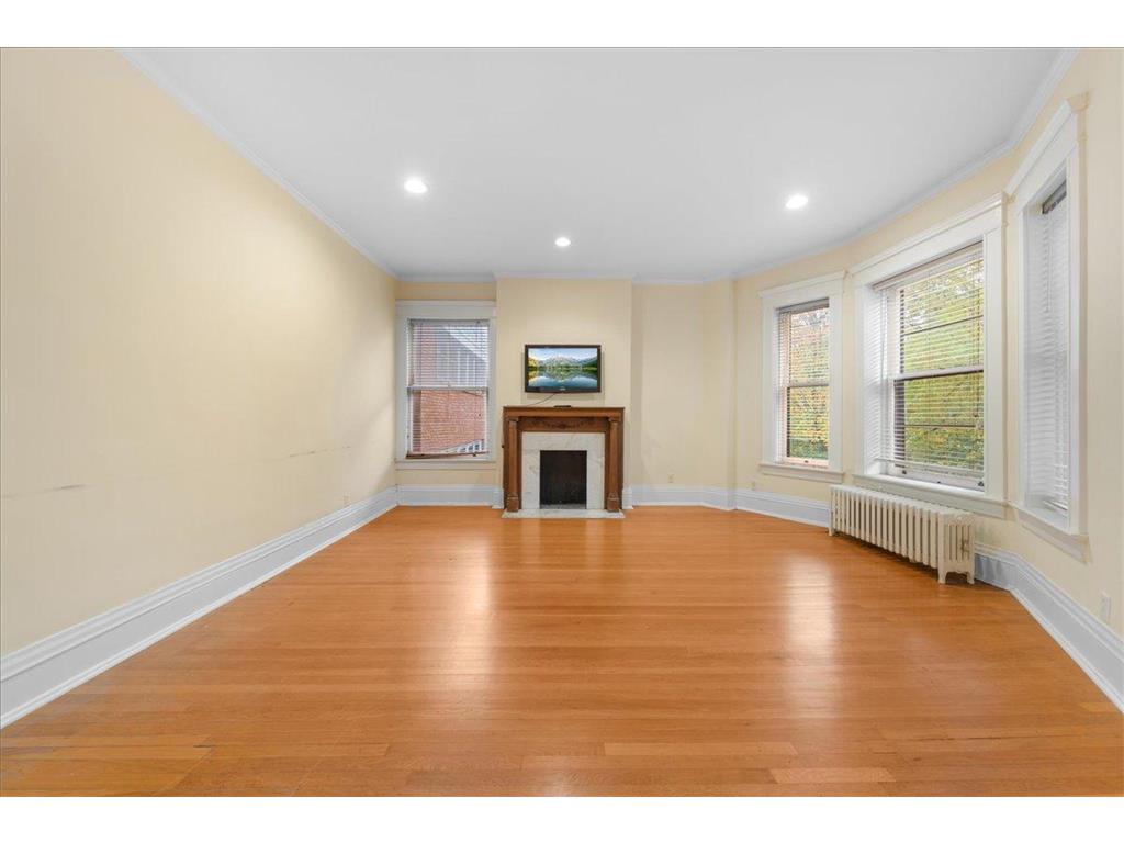 442 Summit Avenue #4 Saint Paul MN 55102 6807911 image8