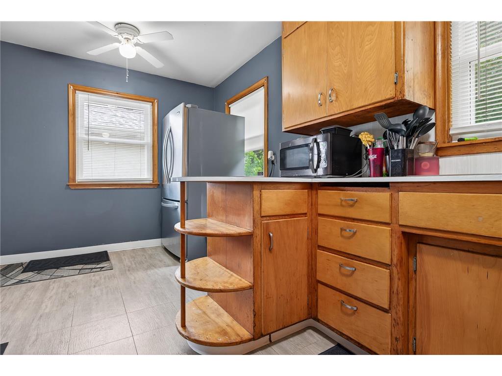 442 White Bear Avenue N Saint Paul MN 55106 6808307 image10