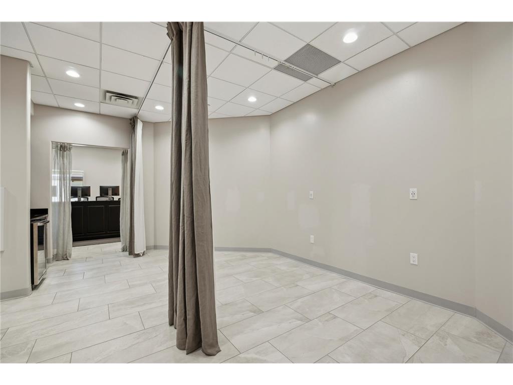 4420 Valley View Road Edina MN 55424 6773296 image26