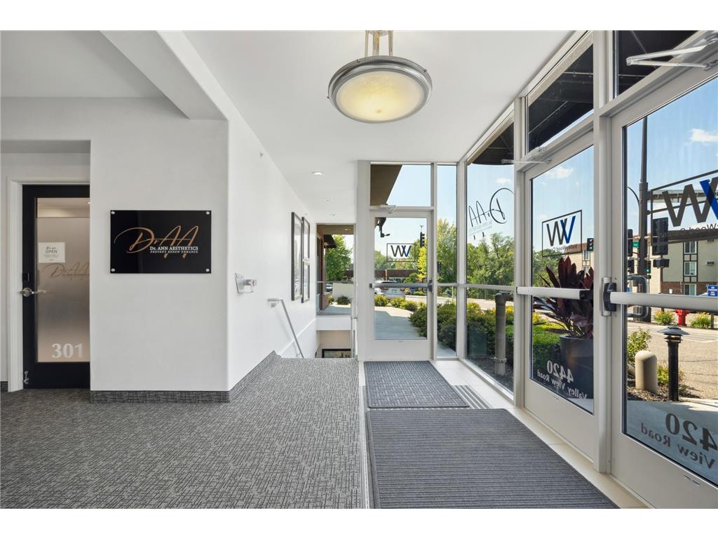 4420 Valley View Road Edina MN 55424 6773296 image7