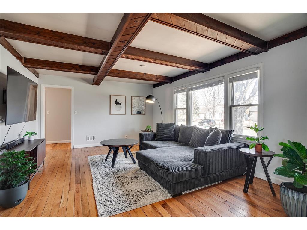 4421 Abbott Avenue N Robbinsdale MN 55422 6499597 image1