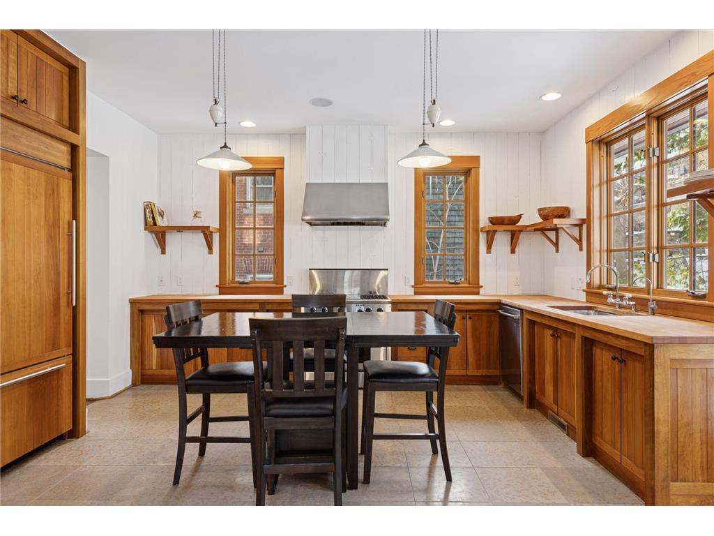 4422 Thomas Avenue S Minneapolis MN 55410 6817986 image18