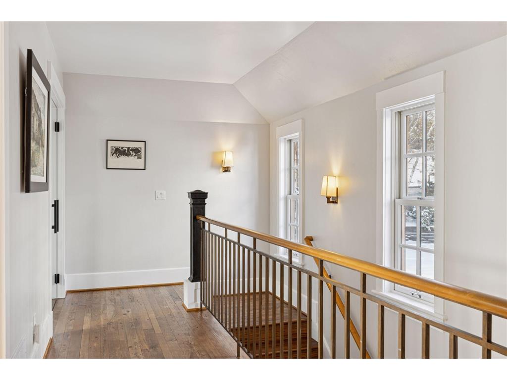 4422 Thomas Avenue S Minneapolis MN 55410 6817986 image23
