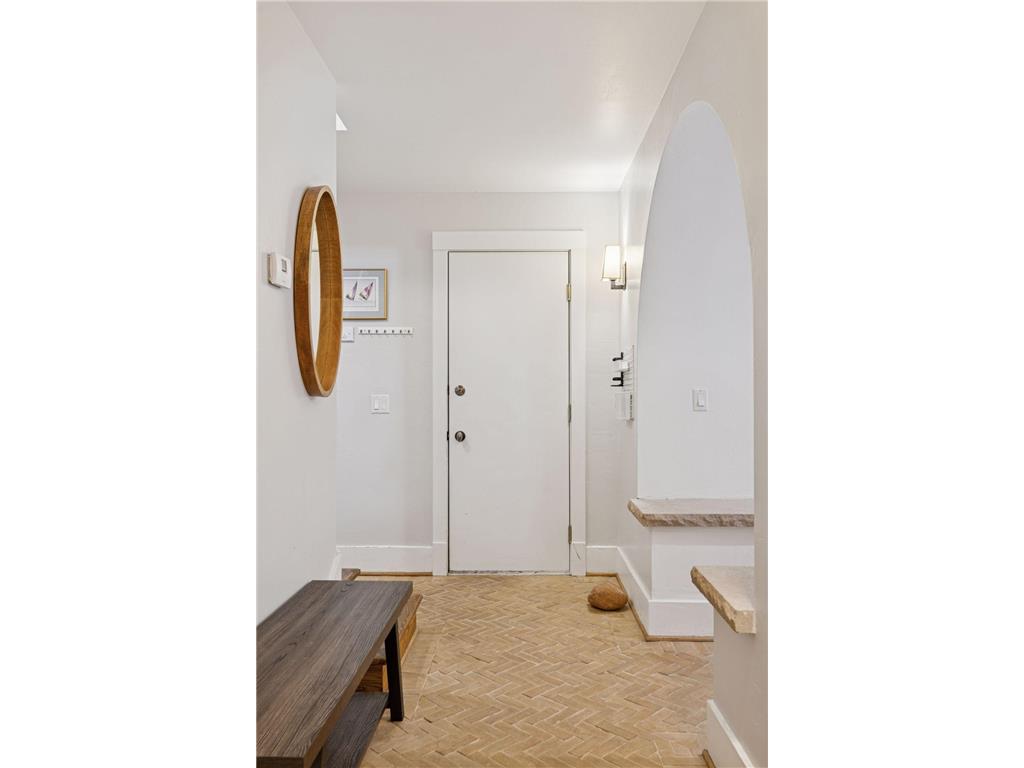 4422 Thomas Avenue S Minneapolis MN 55410 6817986 image33