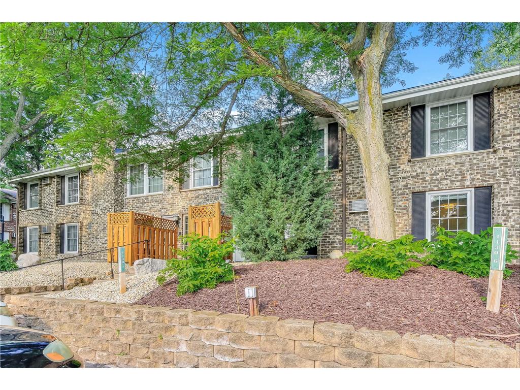 4424 Cedar Lake Road S #1 Saint Louis Park MN 55416 7104962 image1