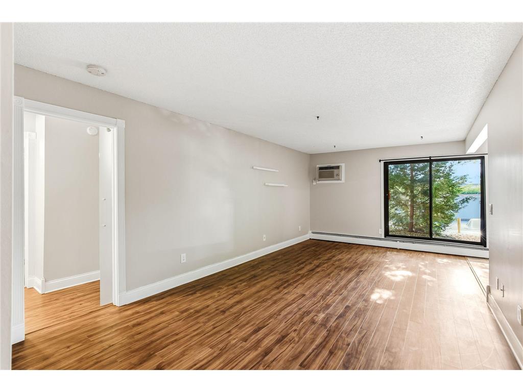 4424 Cedar Lake Road S #1 Saint Louis Park MN 55416 7104962 image20