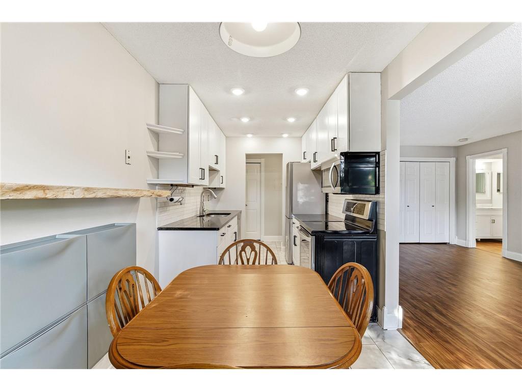 4424 Cedar Lake Road S #1 Saint Louis Park MN 55416 7104962 image6
