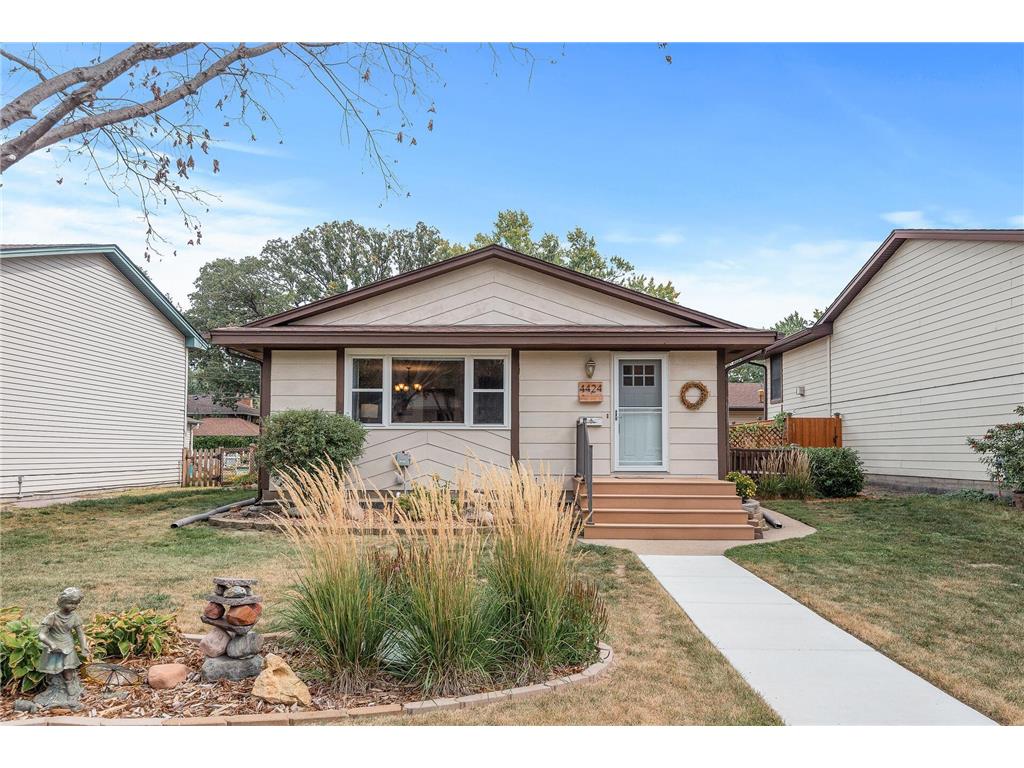 4424 Chowen Avenue N Robbinsdale MN 55422 6456759 image1