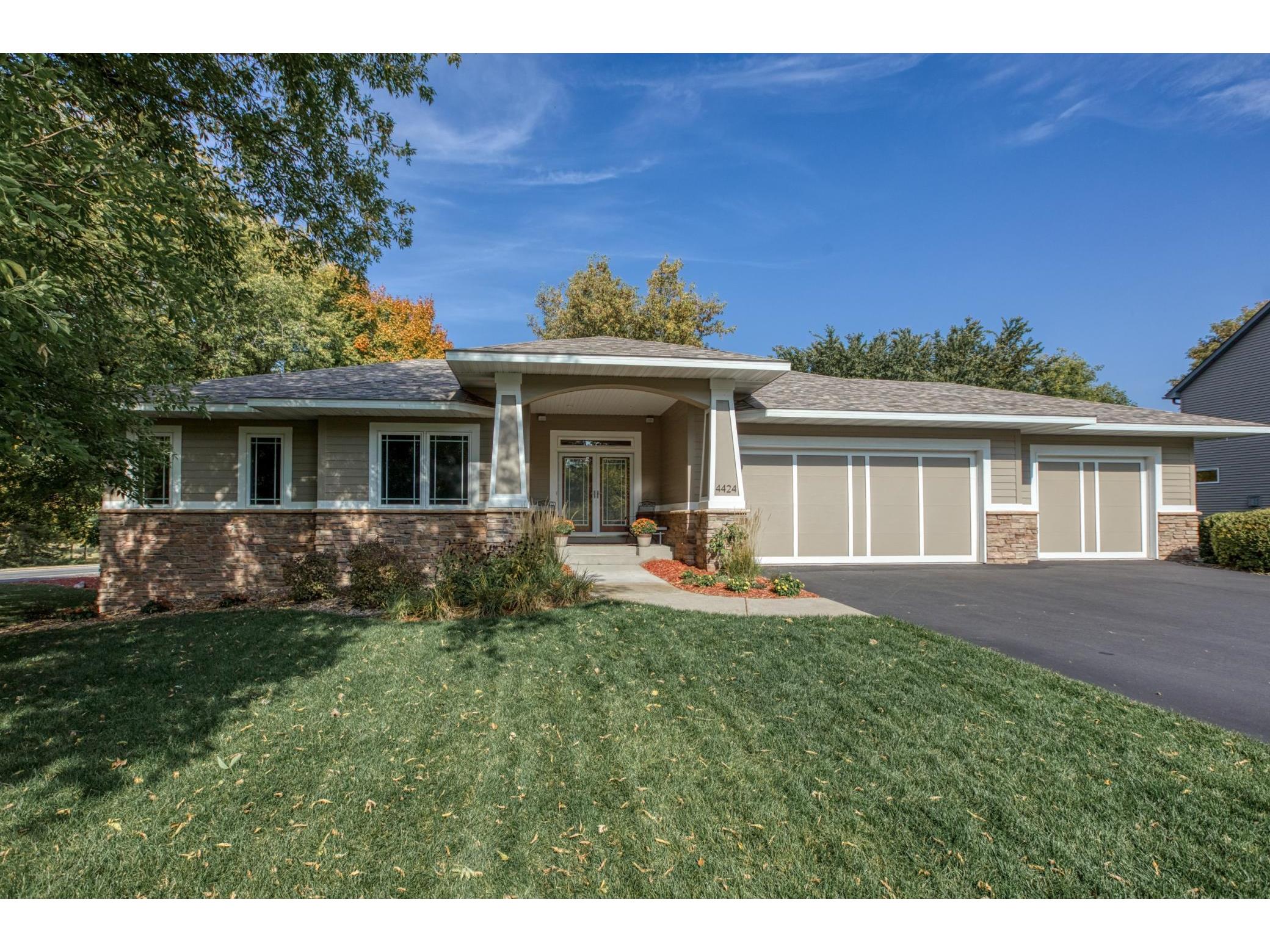 4424 Overlook Drive SE, Prior Lake, MN, 55372 MLS 5662122 Edina Realty