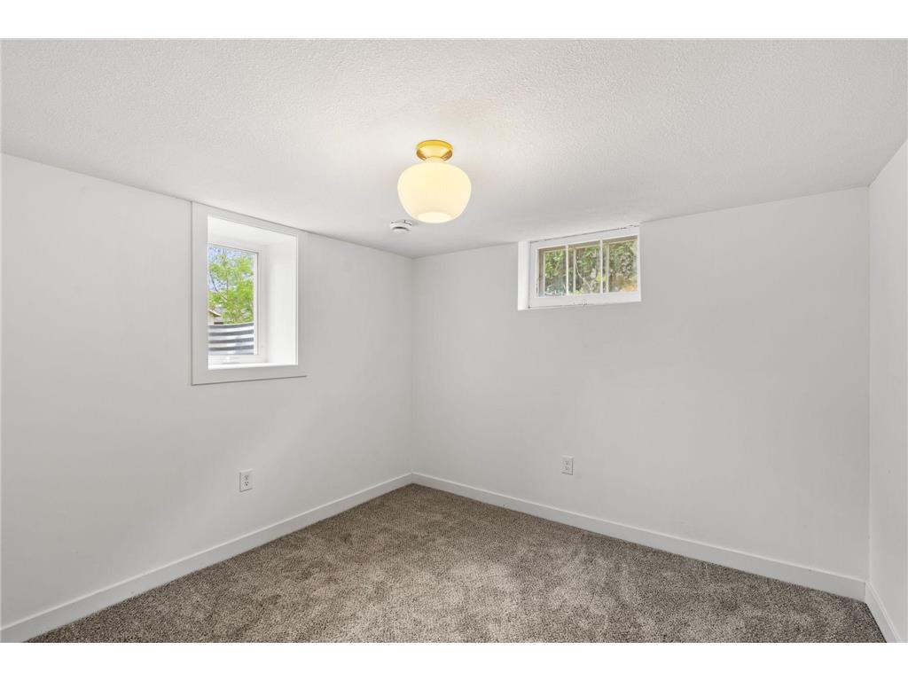 4424 Russell Avenue N Minneapolis MN 55412 7073969 image20