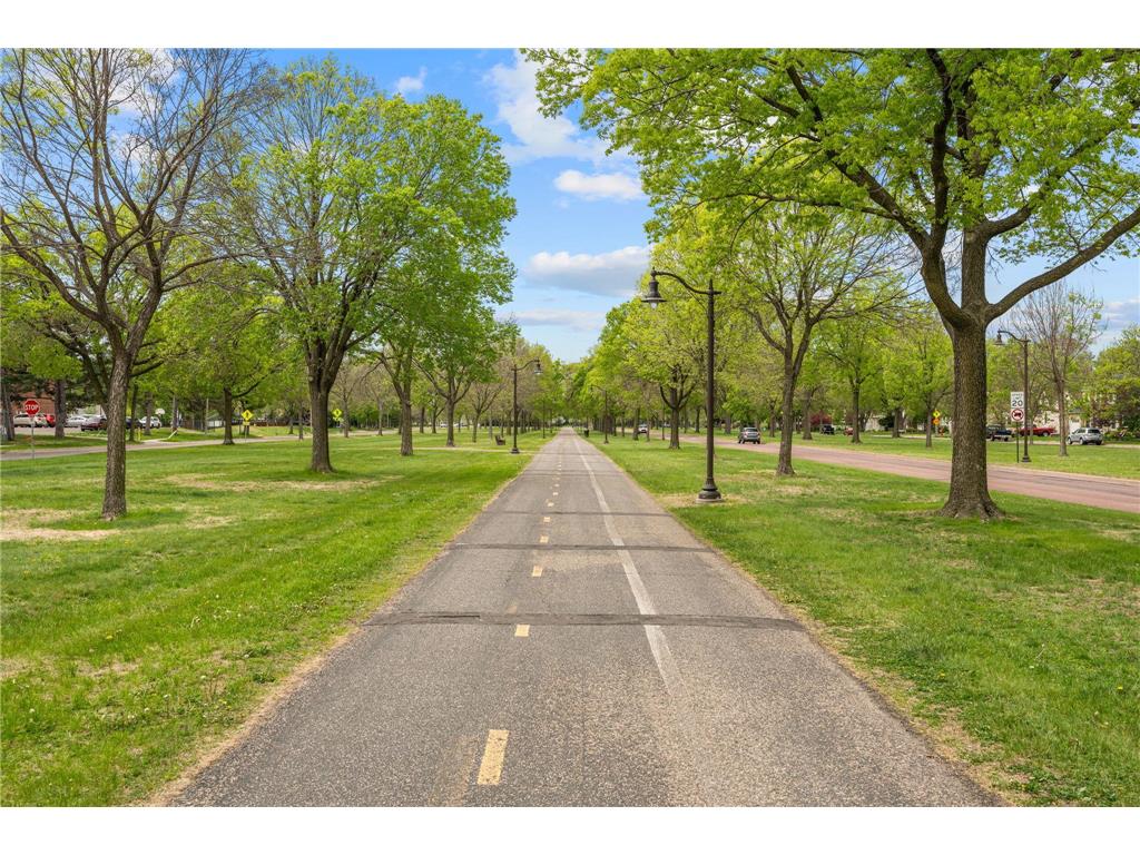4424 Russell Avenue N Minneapolis MN 55412 7073969 image29