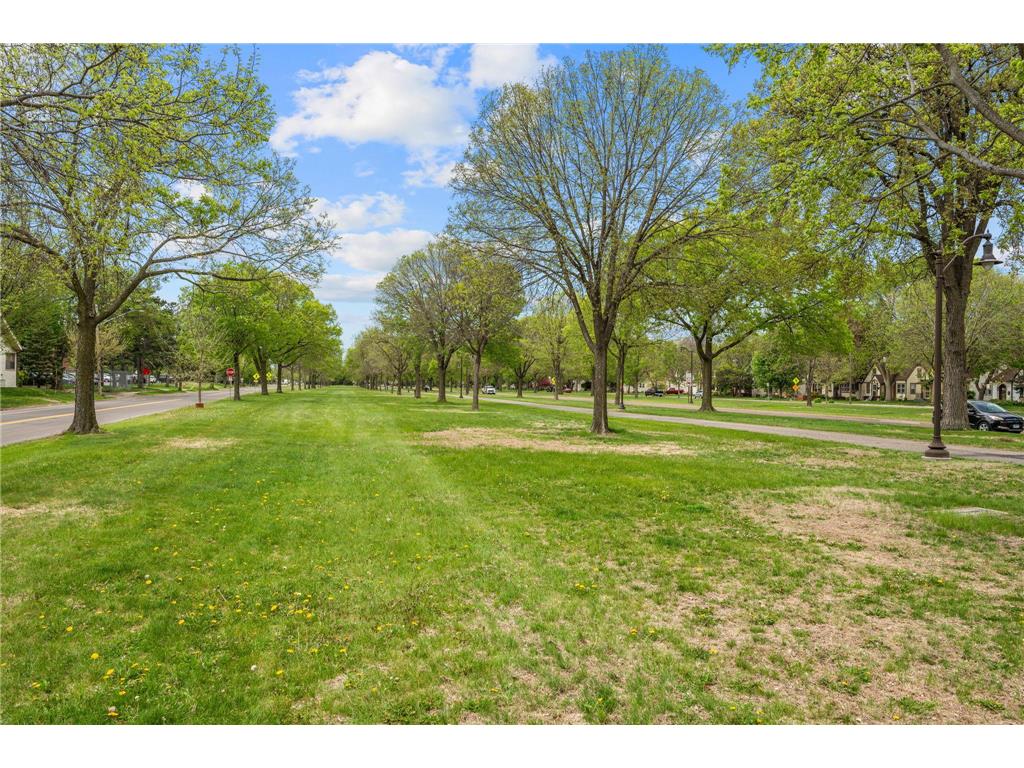 4424 Russell Avenue N Minneapolis MN 55412 7073969 image30