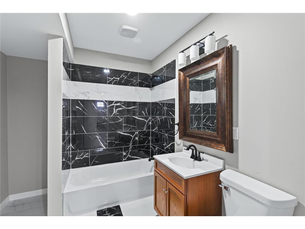 4425 Park Avenue Minneapolis MN 55407 7074393 image20
