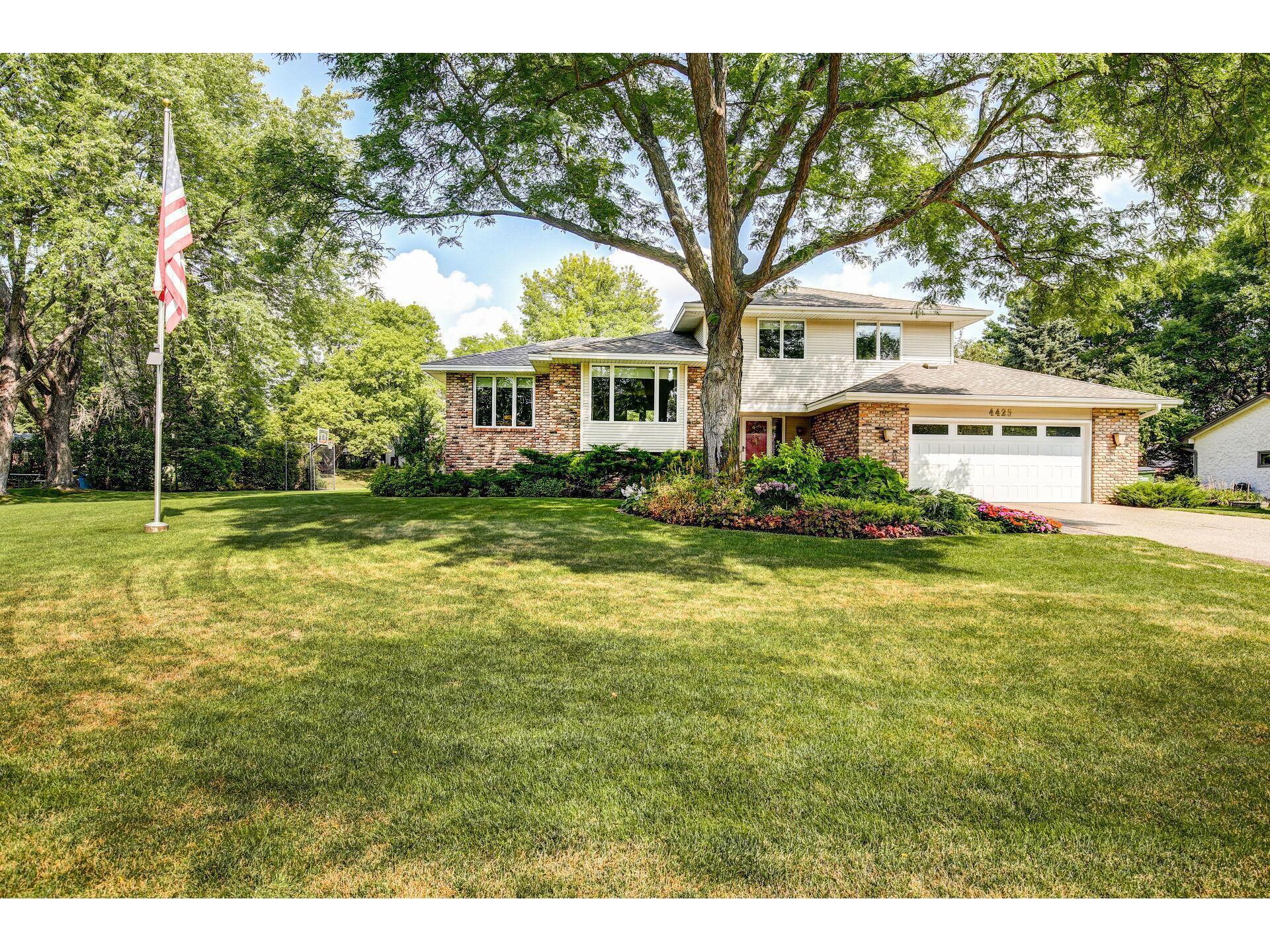 4425 Pleasant Drive, Arden Hills, MN, 55112 MLS 6083827 Edina Realty