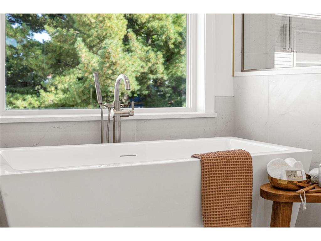 4425 Zenith Avenue S Minneapolis MN 55410 7005435 image22