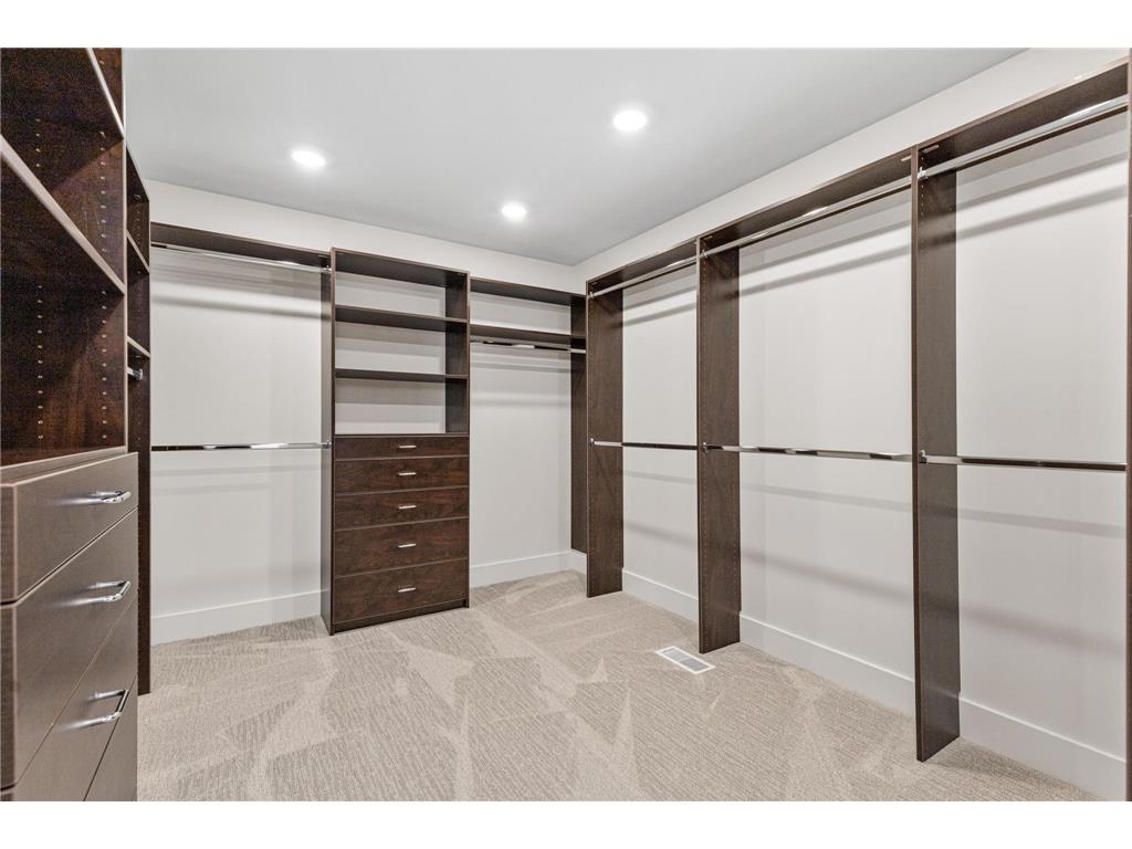 4425 Zenith Avenue S Minneapolis MN 55410 7005435 image23