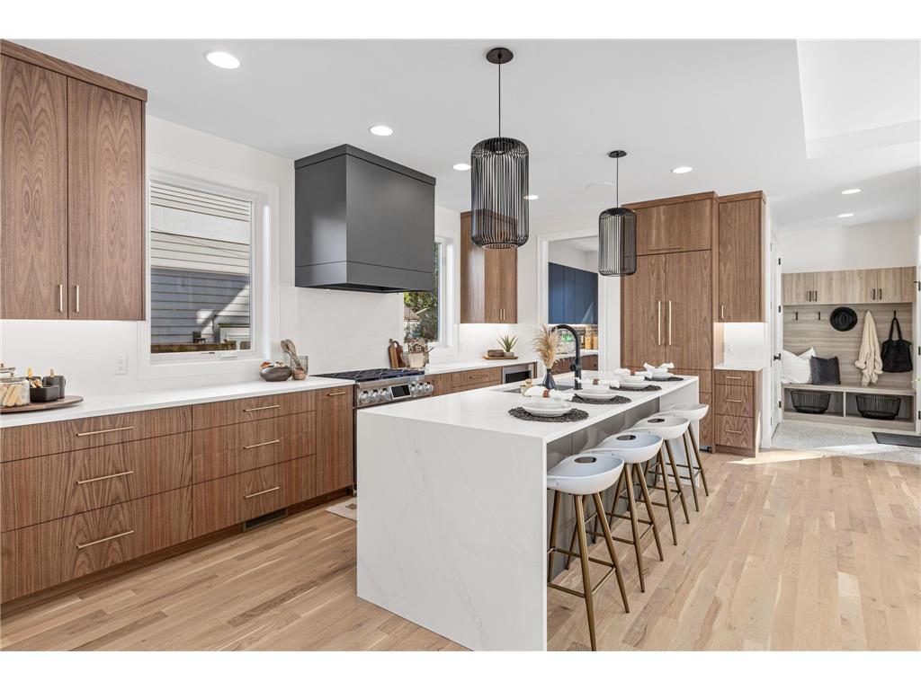 4425 Zenith Avenue S Minneapolis MN 55410 7005435 image39