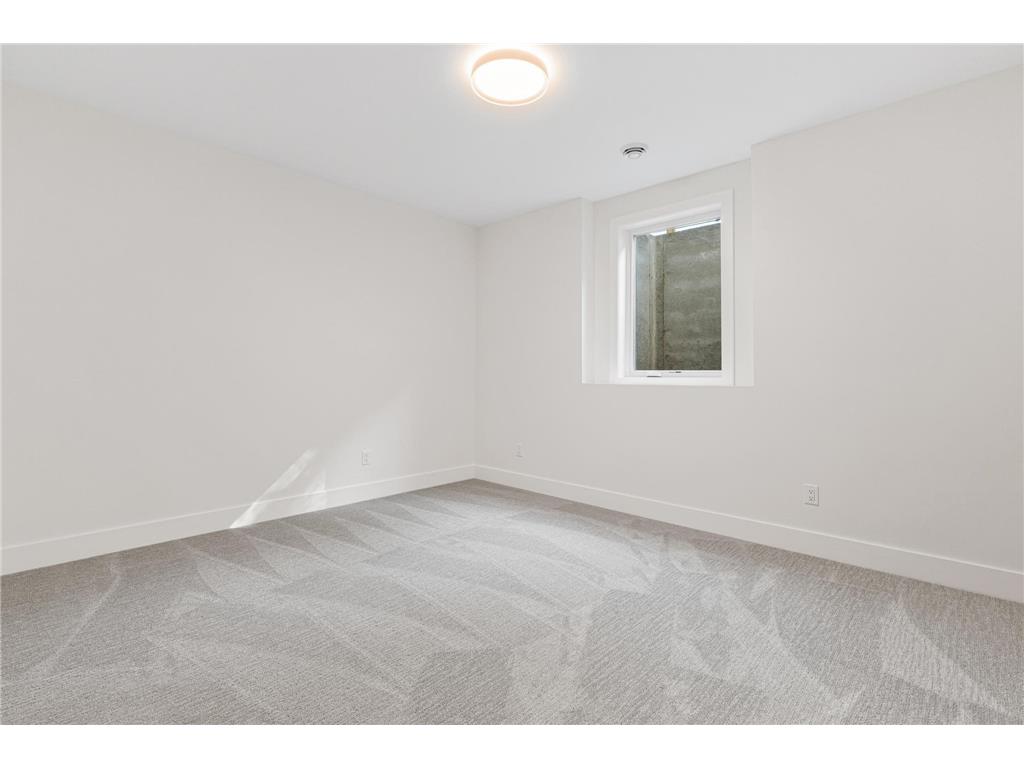 4425 Zenith Avenue S Minneapolis MN 55410 7005435 image44