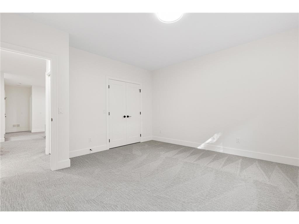 4425 Zenith Avenue S Minneapolis MN 55410 7005435 image45