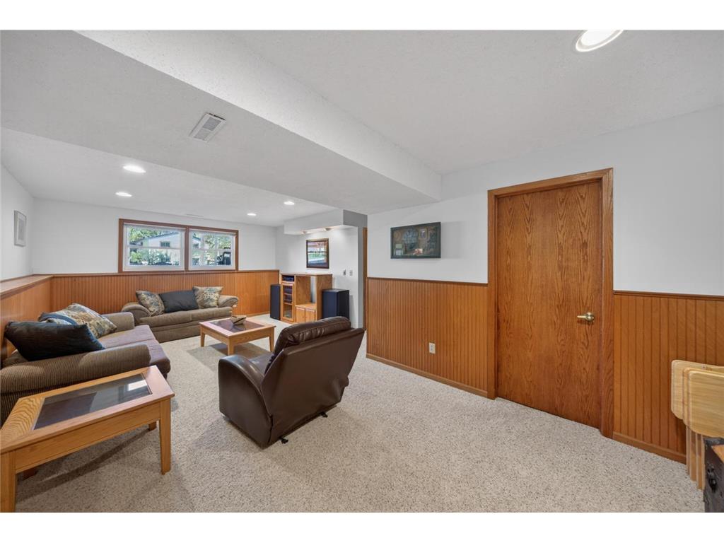 4426 4th Street NW Rochester MN 55901 7066341 image33