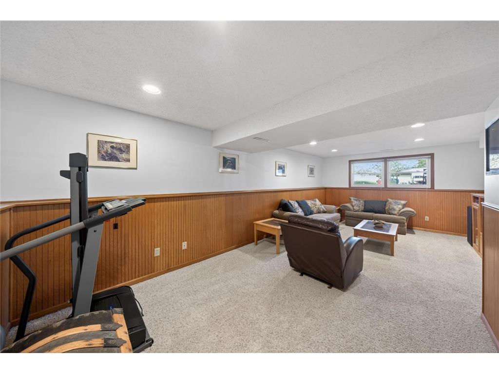 4426 4th Street NW Rochester MN 55901 7066341 image34