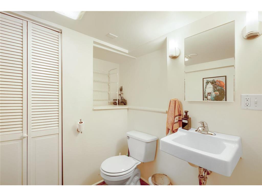 4428 46th Avenue S Minneapolis MN 55406 7091016 image14