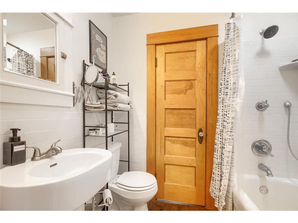 4428 46th Avenue S Minneapolis MN 55406 7091016 image20