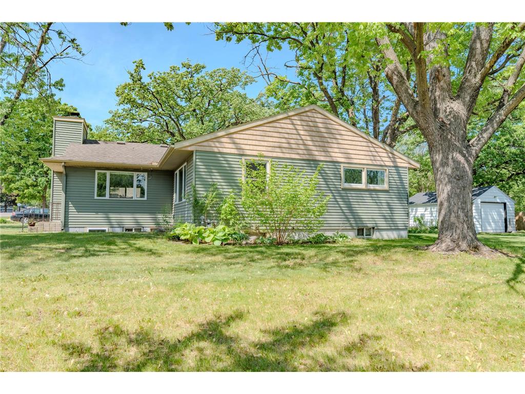 443 6th Street NE Saint Cloud MN 56304 7080432 image4