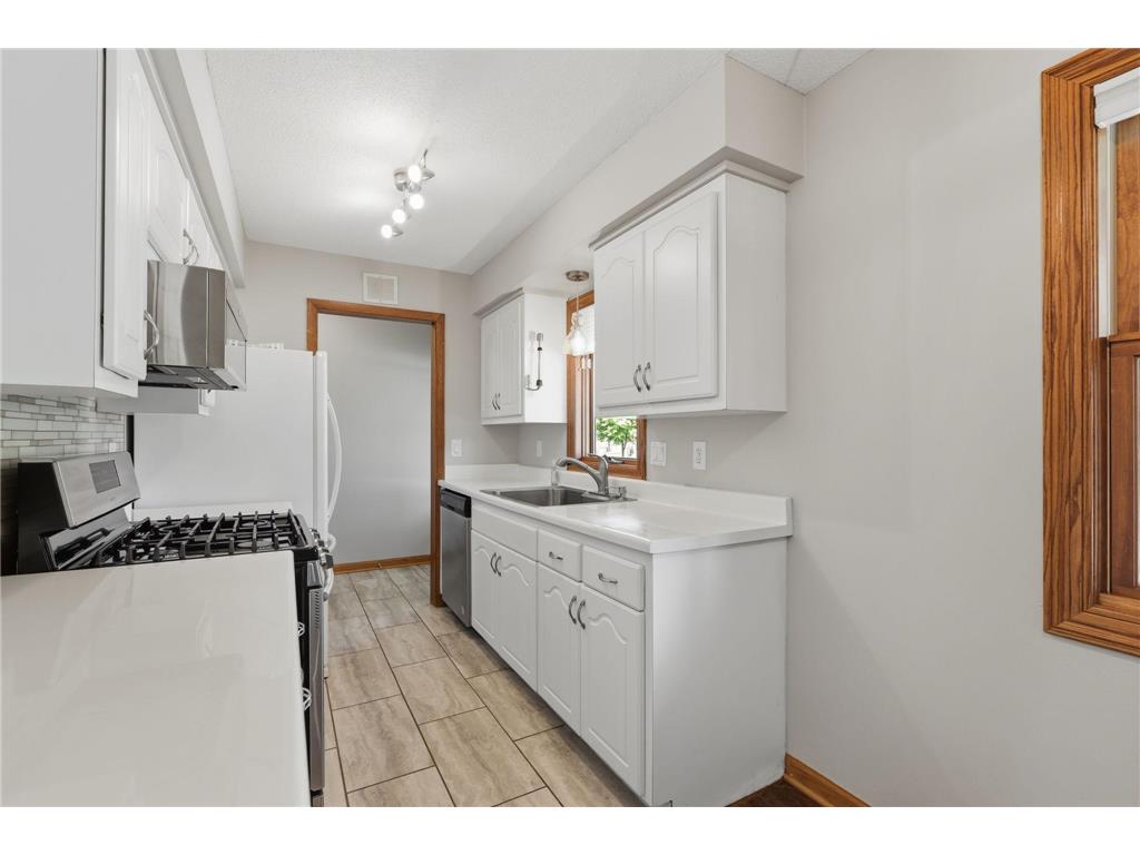443 Cord Circle New Brighton MN 55112 7114884 image11